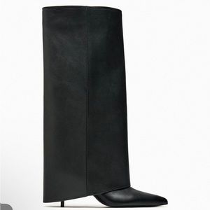 Zara Viral shark boot size 10